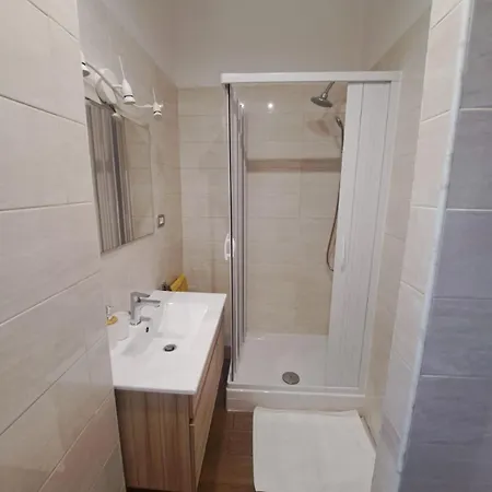 La Fiorente - Quiet Place Apartment Neapel